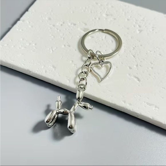 BALLOON DOG | Dainty Silver Bag Charm | Keychain (Brand New) ✨ - Picture 1 of 9